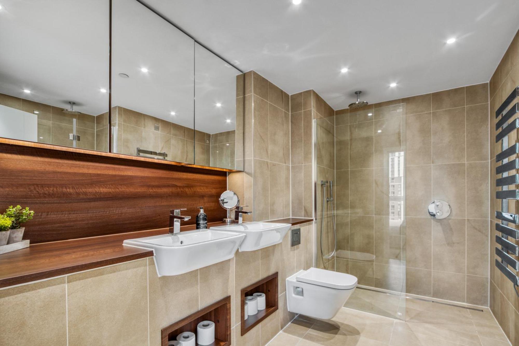 Appartamento Stunning 360º View Luxurious Penthouse Londra Esterno foto